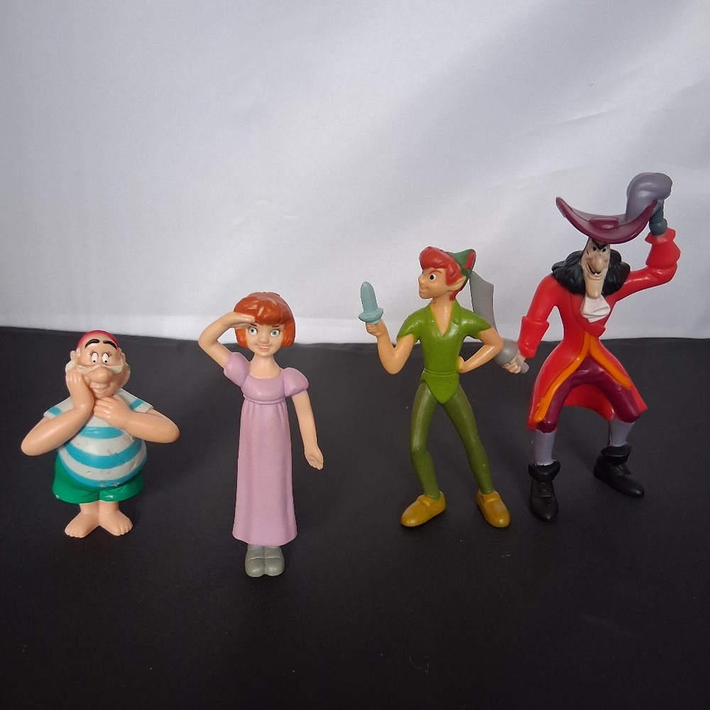 Peter Pan Action Figure Set Disney McDonald's Wendy Captain Hook Smee